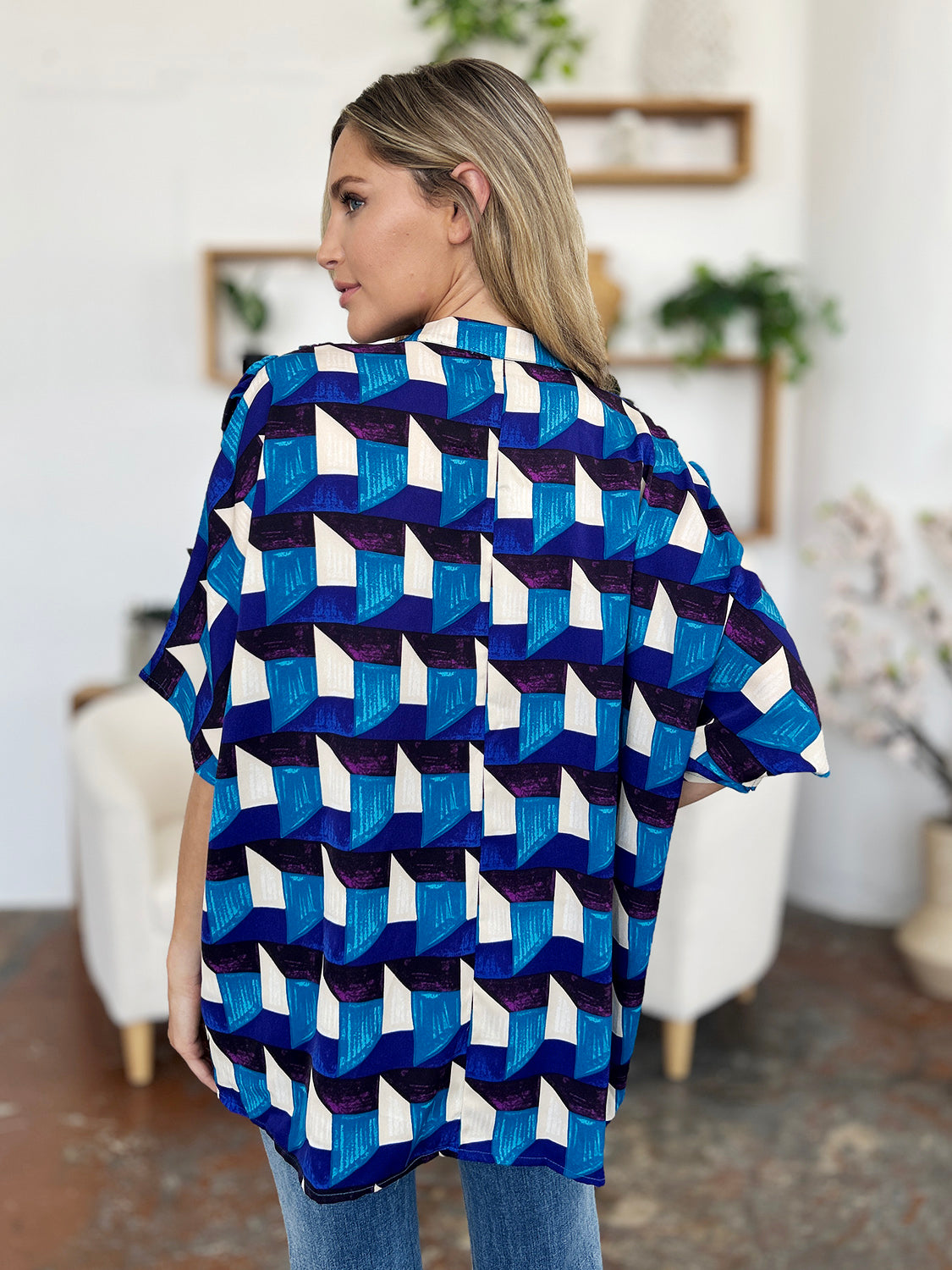 Double Take Full Size Geometric Notched Half Sleeve Blouse - Hatuti