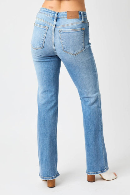 Judy Blue Full Size Mid-Rise Waist Straight Jeans - Hatuti