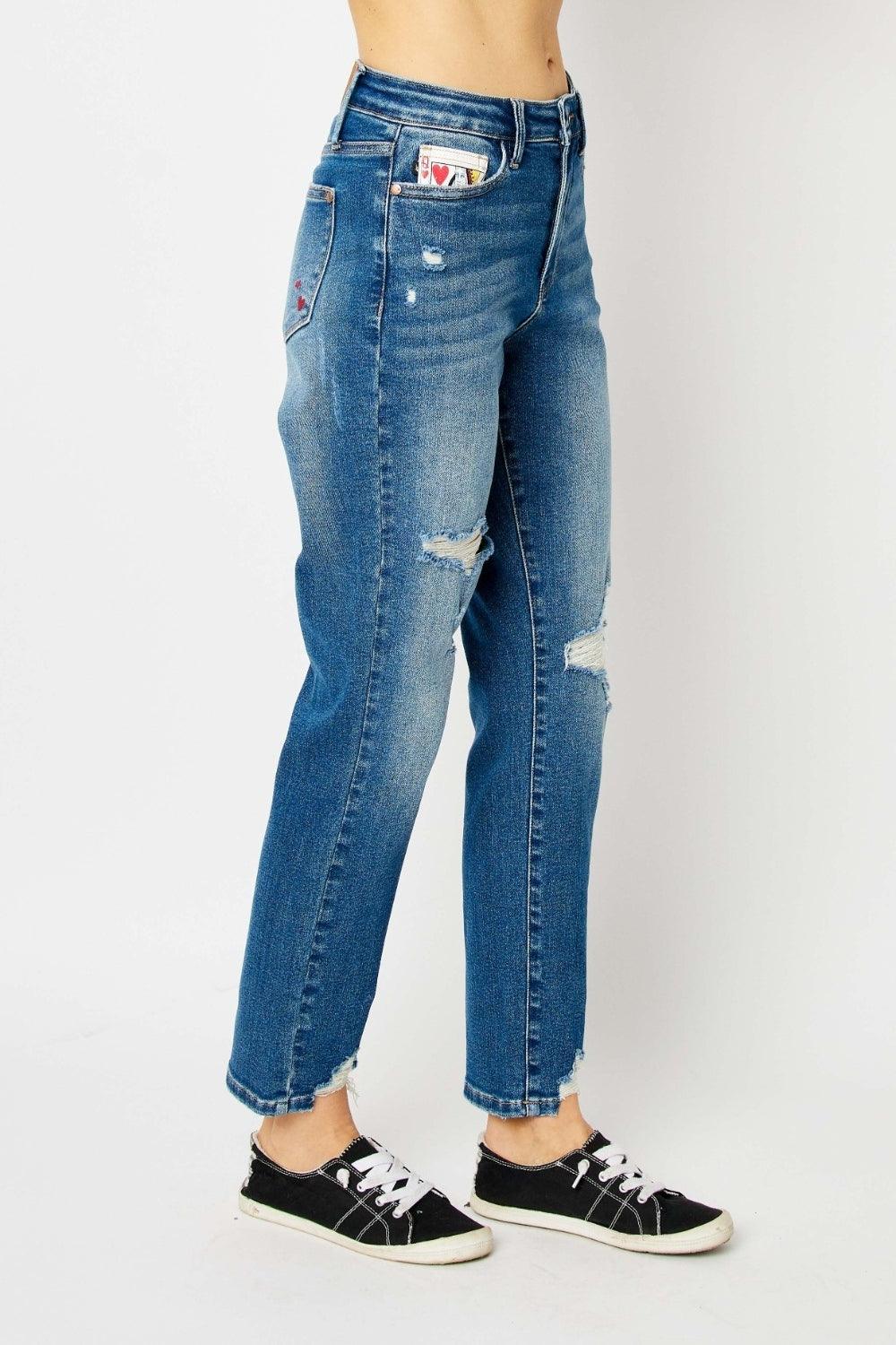 Judy Blue Full Size Queen Of Hearts Coin Pocket BF Jeans - Hatuti