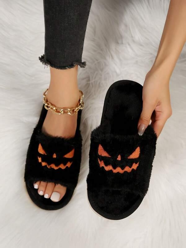 Witchy Delight Plush Slippers - Hatuti