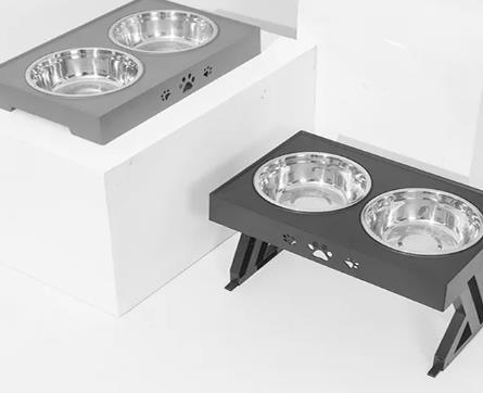 Adjustable Dog Feeder - Hatuti